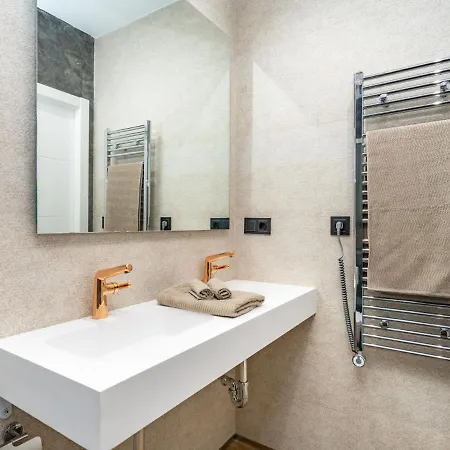 Lola-1 Apartament Torremolinos